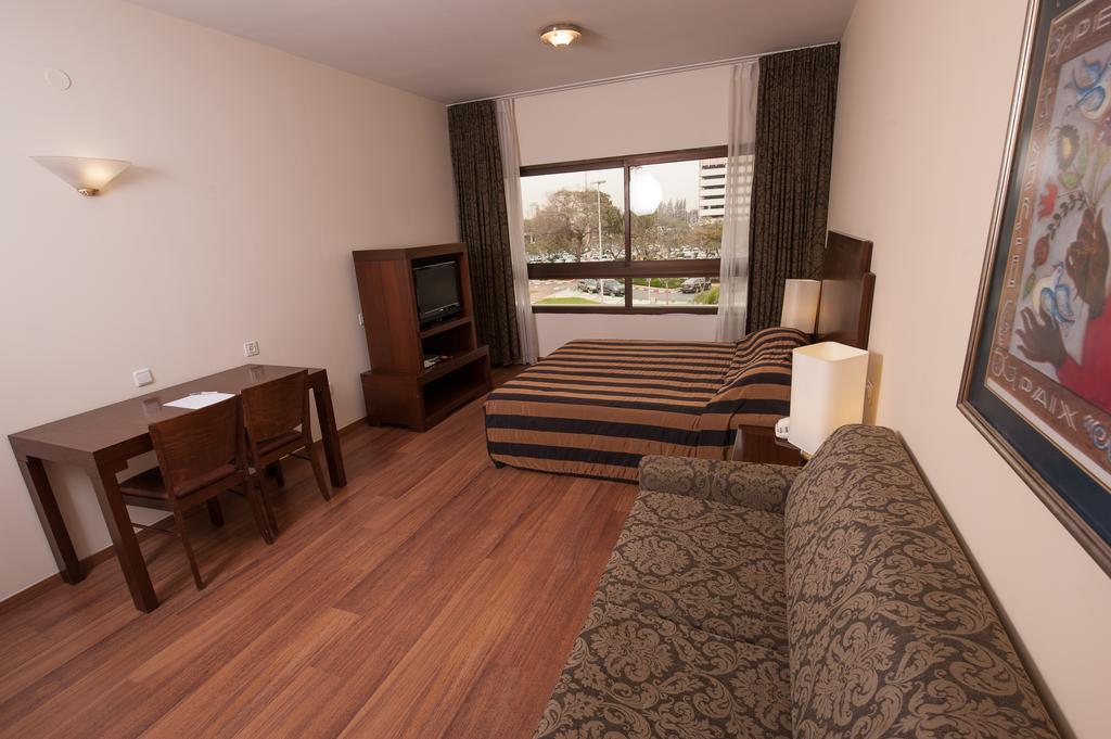 Apropo Hotel Ramat Gan Bilik gambar