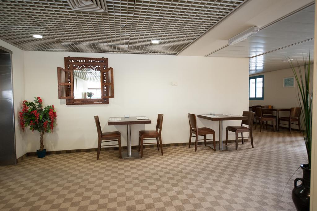Apropo Hotel Ramat Gan Luaran gambar